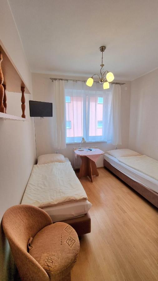 Pokoje Arka Międzywodzie Exterior foto